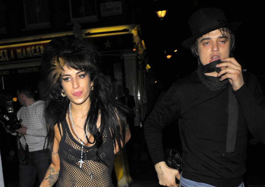 Pete-Doherty-et-Amy-Winehouse-en-20081