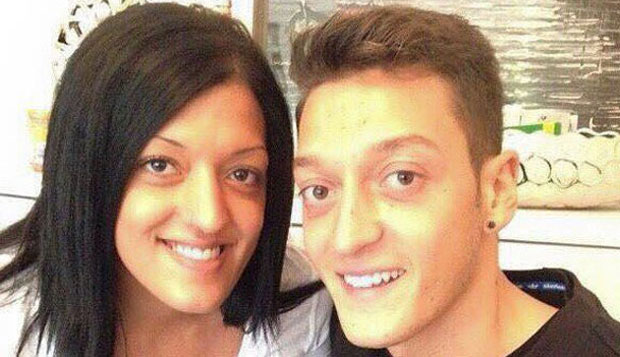 Nese e Mesut Özil são idênticos, mas não são gêmeos