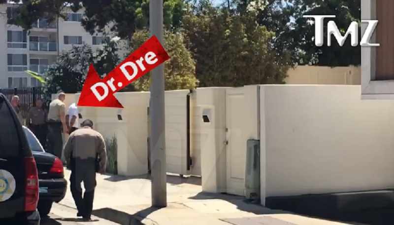 Dr. Dre foi algemado na frente de sua casa