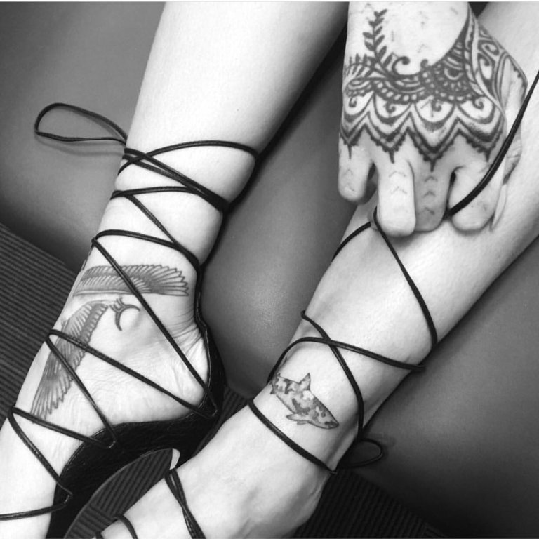 Rihanna fez tatuagem para Drake