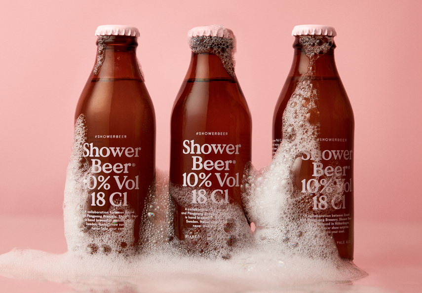 Finalmente inventaram uma cerveja para beber no chuveiro