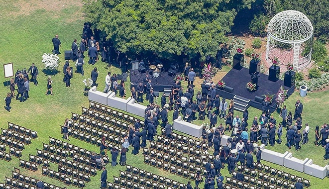 Imagem do funeral de Chester Bennington