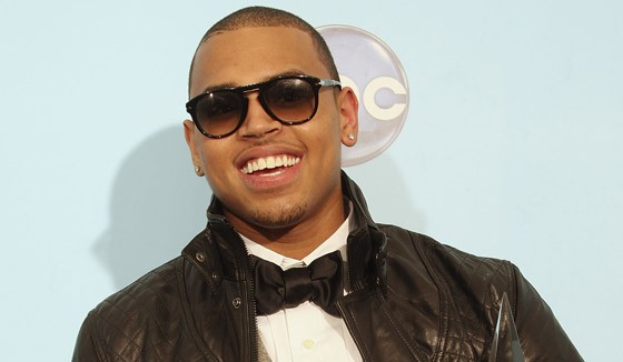 Chris Brown faz 21 anos nesta quarta-feira (05). Bolo para ele!