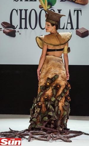 Evento em Paris promove desfile de roupas feitas com chocolate – Vírgula