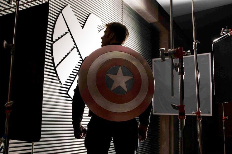 Primeira foto de Capitão América 2: O Retorno do Primeiro Vingador, divulgada pela Marvel em 8 de abril