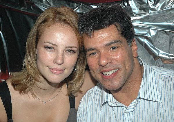 Durante as gravações de 'O Profeta', em 2006, Maurício Mattar conheceu Paolla Oliveira e os dois se apaixonaram. Eles ficaram juntos por dois anos e até moraram juntos. Terminou em 2009