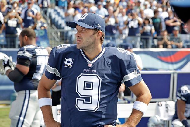 Apesar de contestado por muitos torcedores, Tony Romo é o titular do Dallas Cowboys