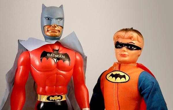 Batman e Robin depois do desastre nuclear