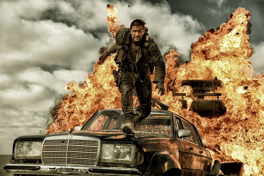 Tom Hardy em cena do filme Mad Max: Estrada da Fúria