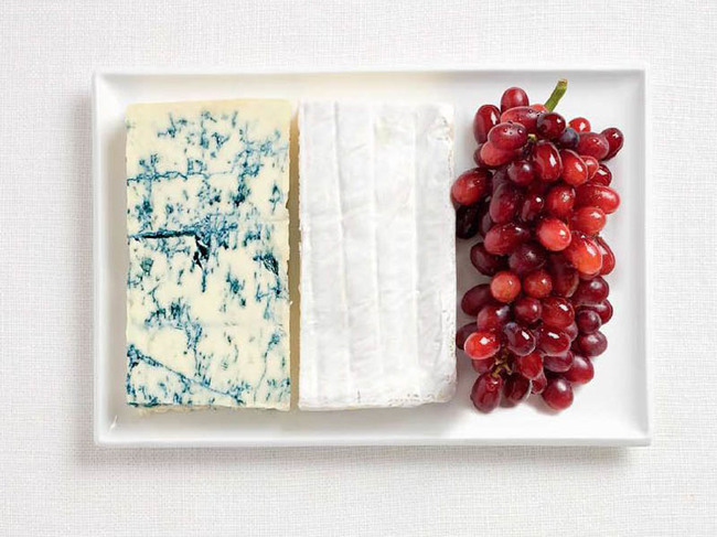 França: queijo azul, brie e uvas