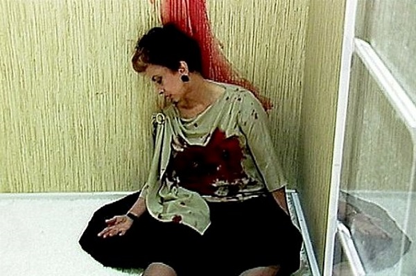 Mas foi castigada: terminou assassinada, por engano - a assassina Leila (Cássia Kiss) pensou que estava atirando em Maria de Fátima...