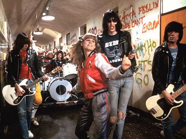 No ramo musical, até Os Ramones deram o ar da graça nos corredores escolares!