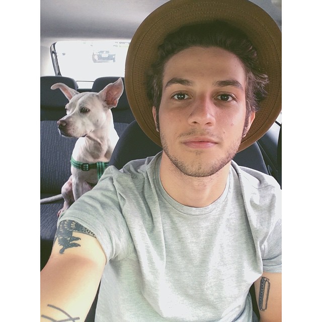 Instagram do Chay Suede