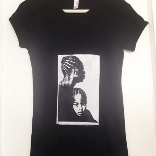Camiseta da Nina Simone com a filha