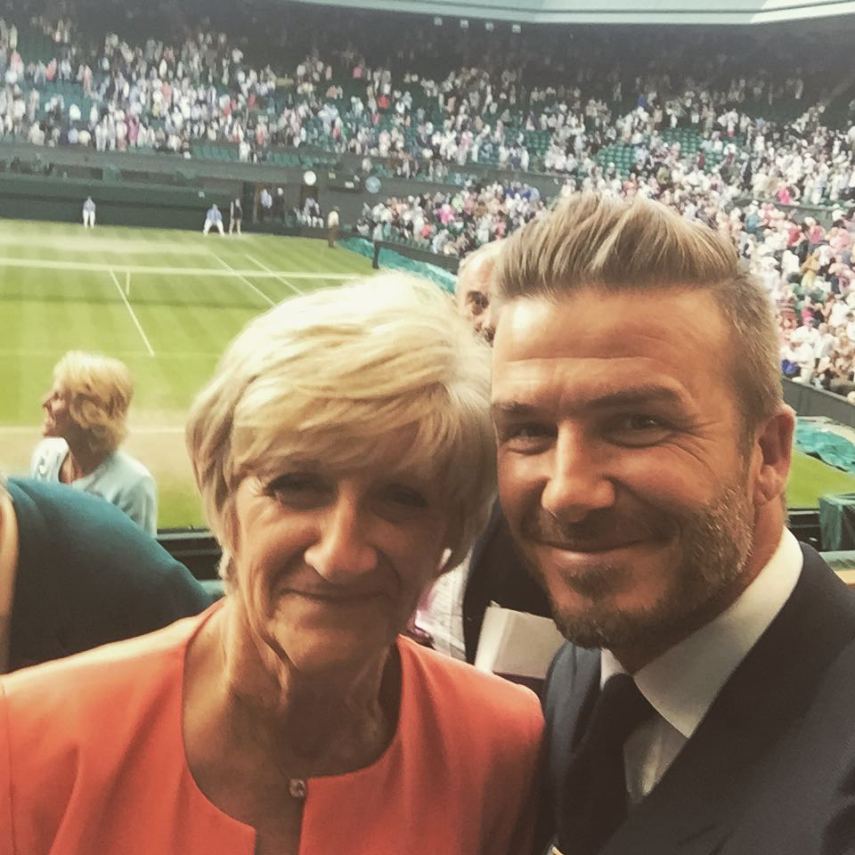 Quando ele levou a mamãe dele para assistir a um jogo em Wimbledon, também ♥