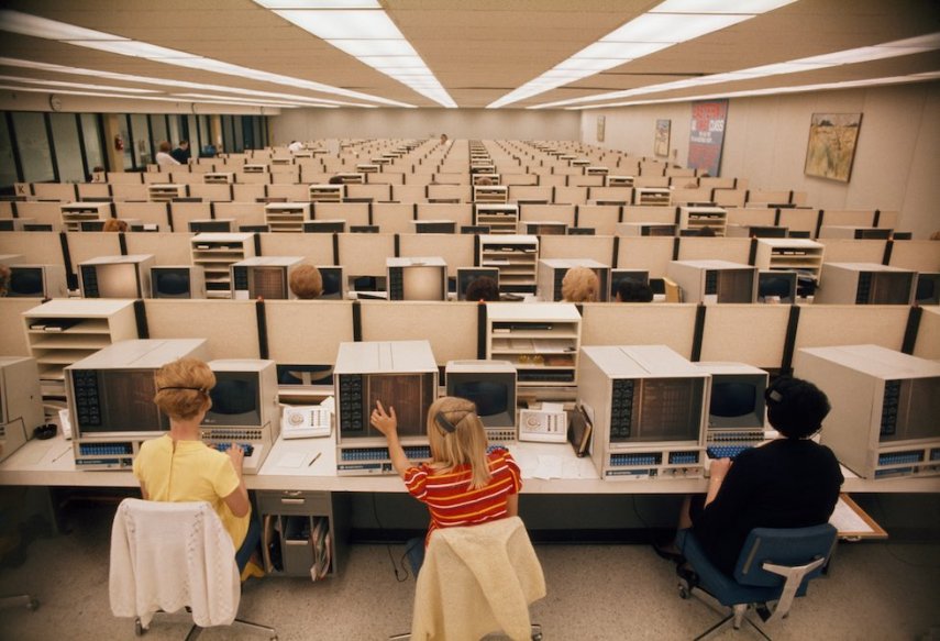 1970 - já usavam computadores para agendar reservas 