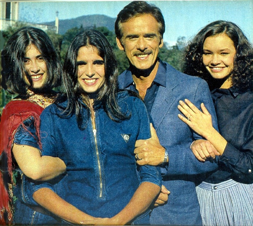 No mesmo ano, a novela Eu Prometo trazia Fernanda como uma das filhas de Francisco Cuoco (as outras eram Malu Mader e Julia Lemmertz)