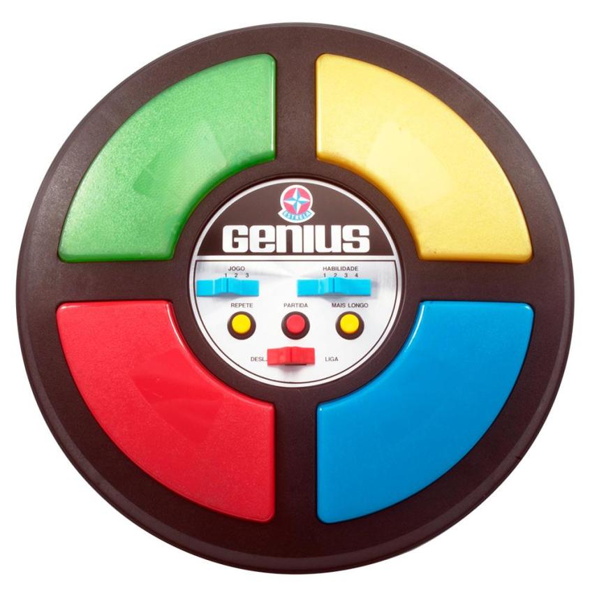 Genius: Os jogadores tinham que apertar as teclas coloridas na exata sequência feita pela máquina. A cada rodada, a ordem das cores era alterada e a velocidade das luzes aumentava 