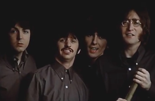 Ao ver o resultado dos desenhos, os Beatles não resistiram e fizeram uma ponta no final do filme (foto)