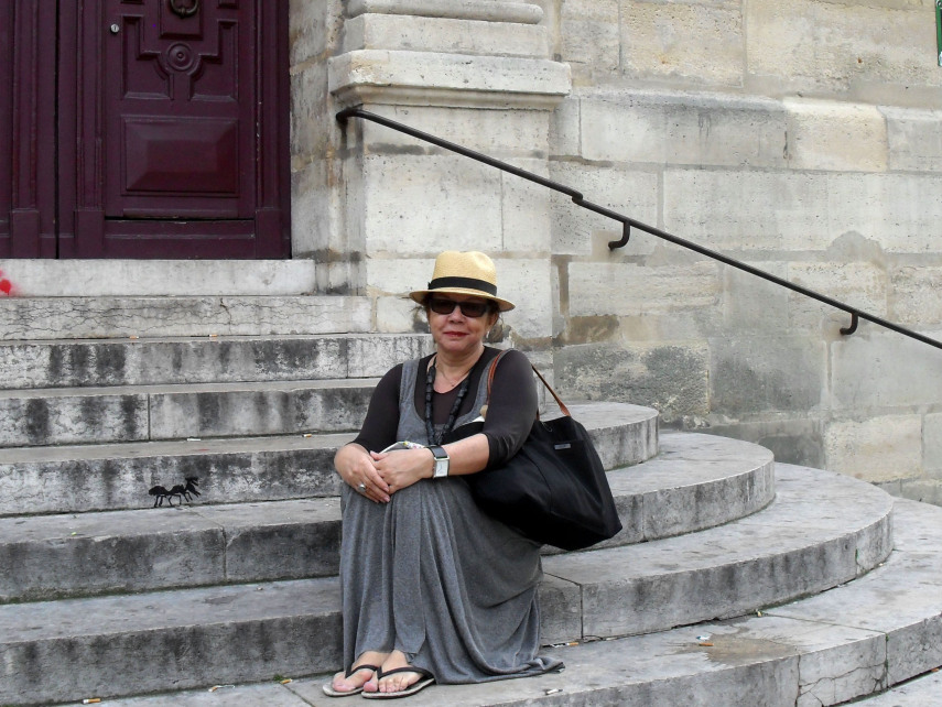 Giselle em Paris, na escadaria em que foram filmadas algumas cenas de 
