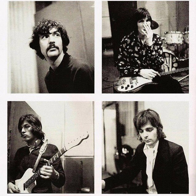 Roger Waters demitiu o tecladista Richard Wright durante a época do 'The Wall', mas trouxe ele logo de volta para a banda como sideman para participar da turnê seguinte, que acabou sendo um fiasco. Assim, Wright foi o único membro do Pink Floyd que não perdeu dinheiro com essa turnê. Ele não voltou a ser membro oficial da banda até 1994, com o 'The Division Bell'.