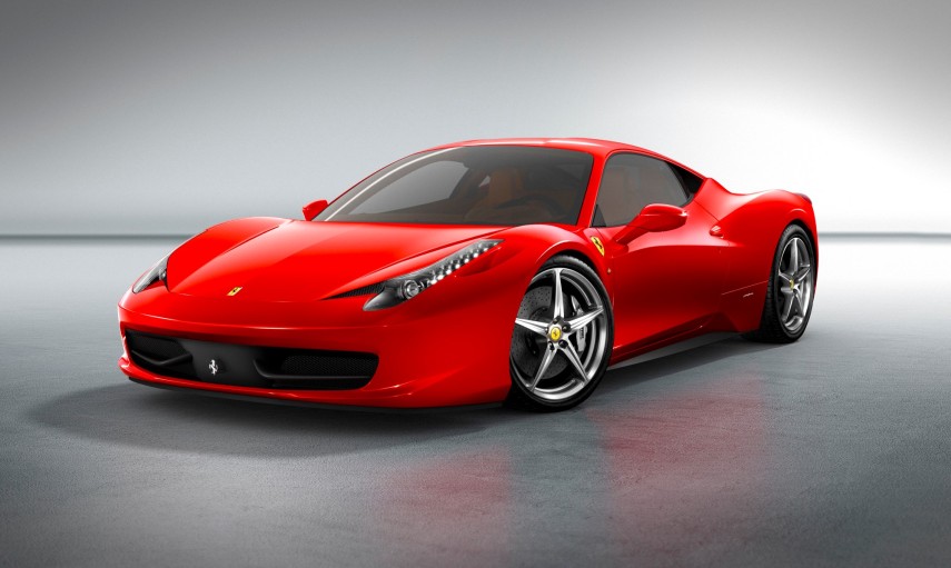 Como fazer uma lista destas e não citar uma Ferrari? A 458 tem um motor V8 4.5 e faz de 0 a 100km/h em 3,3 segundos. O preço? US$ 237 mil.