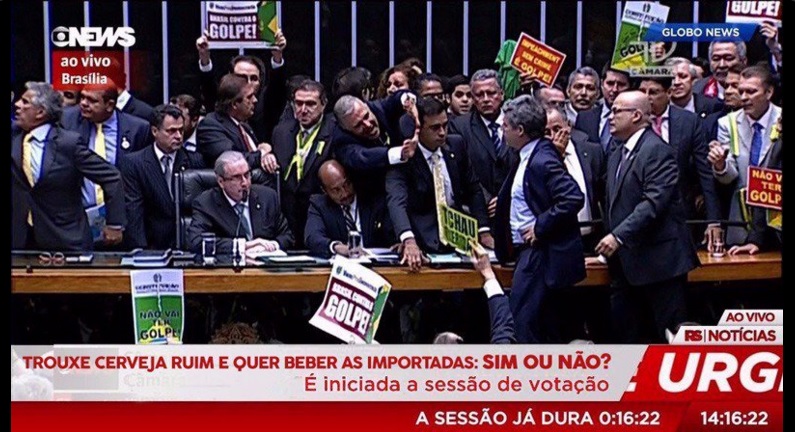 A internet foi abaixo durante a votação pela abertura do processo de impeachment contra a presidente Dilma Rousseff. 