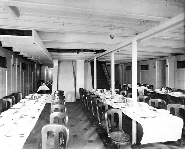 Salão onde eram servidas as refeições para os passageiros sem grana