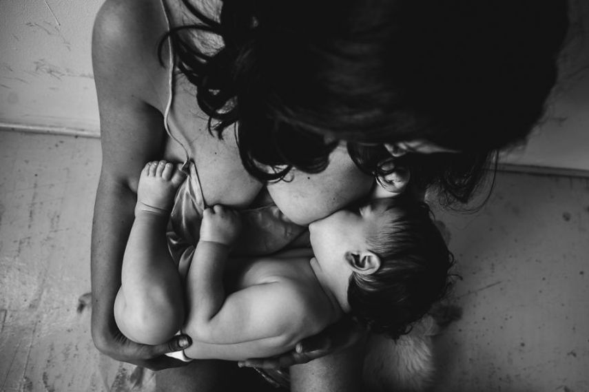 Amamentar nem sempre é simples e fácil. Ainda assim, é o momento em que mãe e bebê se transformam em um único ser ♥
