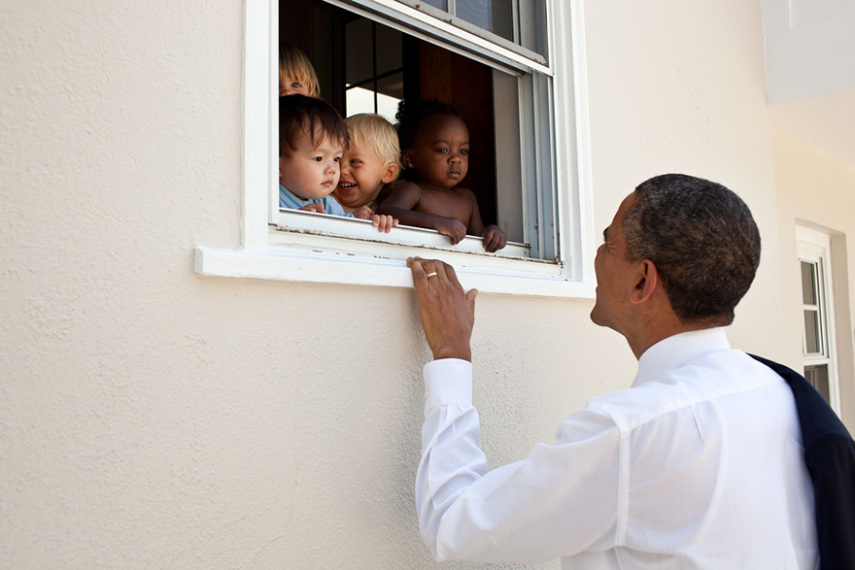Pete Souza é o nome do cara por trás das melhores fotos de Barack Obama na presidência. Se liga!