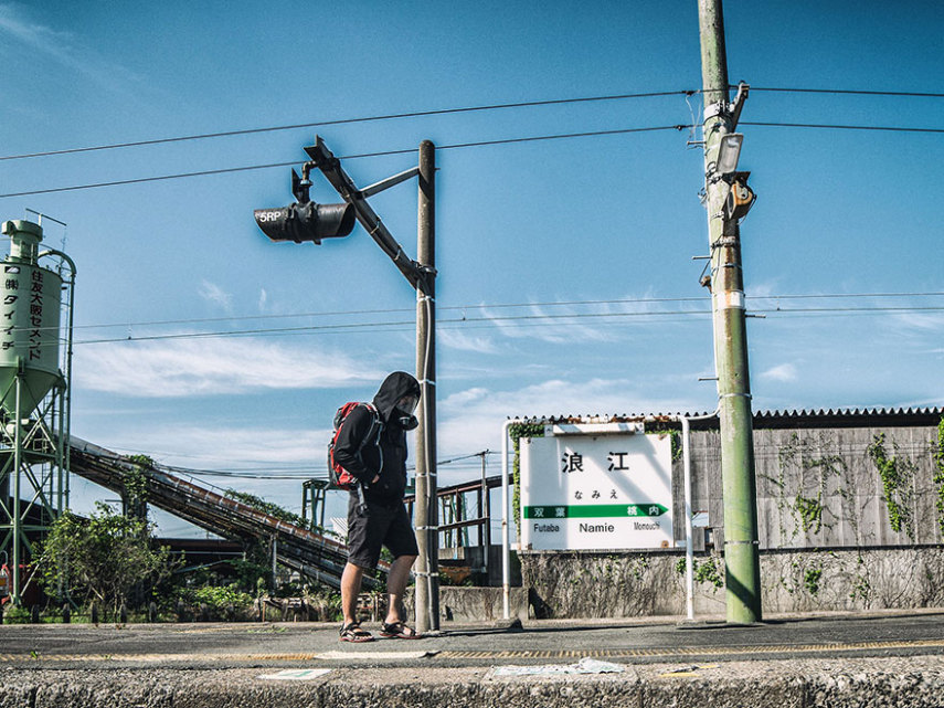 O fotógrafo malaio Keow Wee Loong, 27 anos, ignorou as regras do governo e ultrapassou as barricadas para fotografar como está Fukushima, após o desastre nuclear de 2011