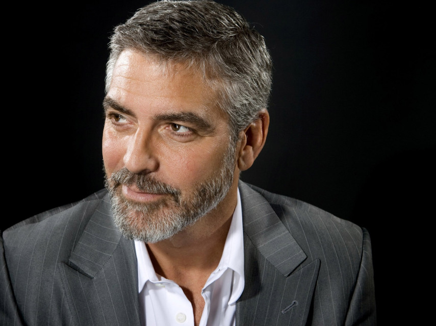 George Clooney aos 56 anos