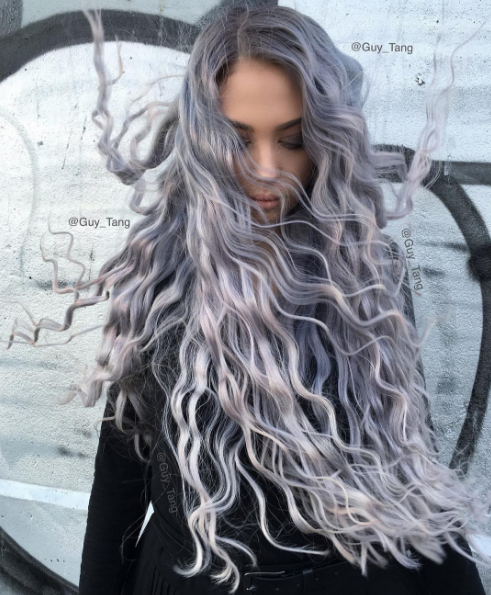 O americano Guy Tang faz sucesso nas redes sociais com criações de tinturas incríveis para os cabelos. E aí, tem coragem de colorir os fios assim?