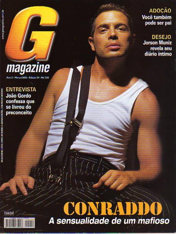 Conrado, ex-Dominó e atual marido de Andréia Sorvetão na capa da G Magazine.