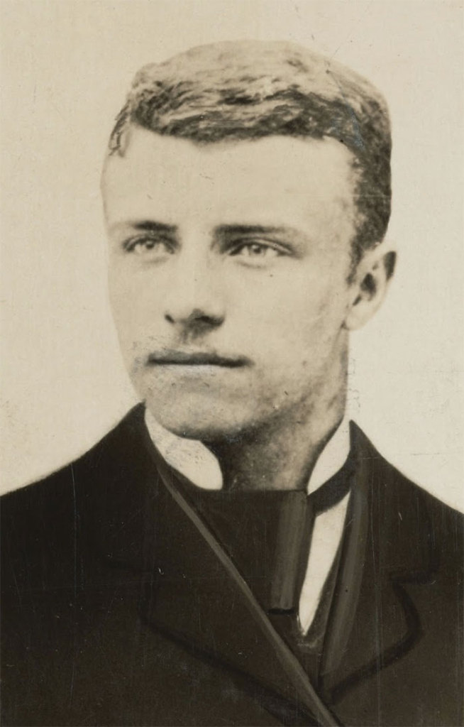 O 26º presidente dos Estados Unidos, entre 1901 e 1909, aparece na imagem aos 20 anos