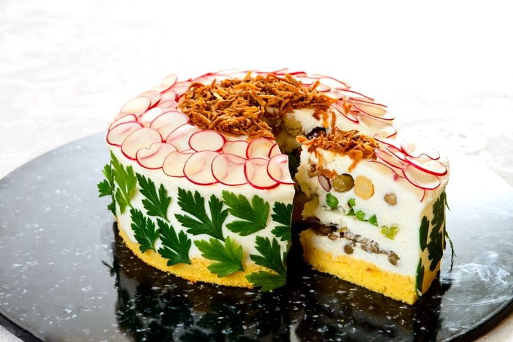Chef japonesa cria saladas com aparência de doce