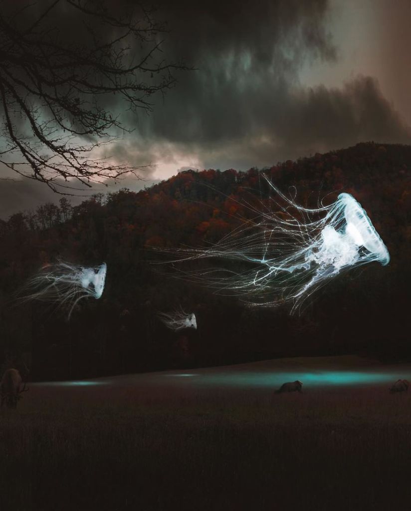 A técnica desse artista turco leva as pessoas para o limite da imaginação humana, resultando em paisagens que se parecem com seus sonhos ou seus pesadelos mais intensos