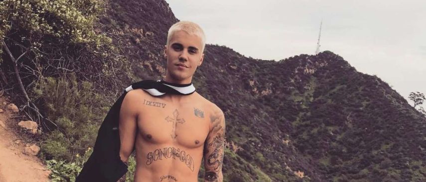 Segundo o The Sidney Morning Herald, a passagem recente de Bieber e sua equipe pela Austrália, causou danos de US$ 30 mil em uma mansão de US$ 20 milhões