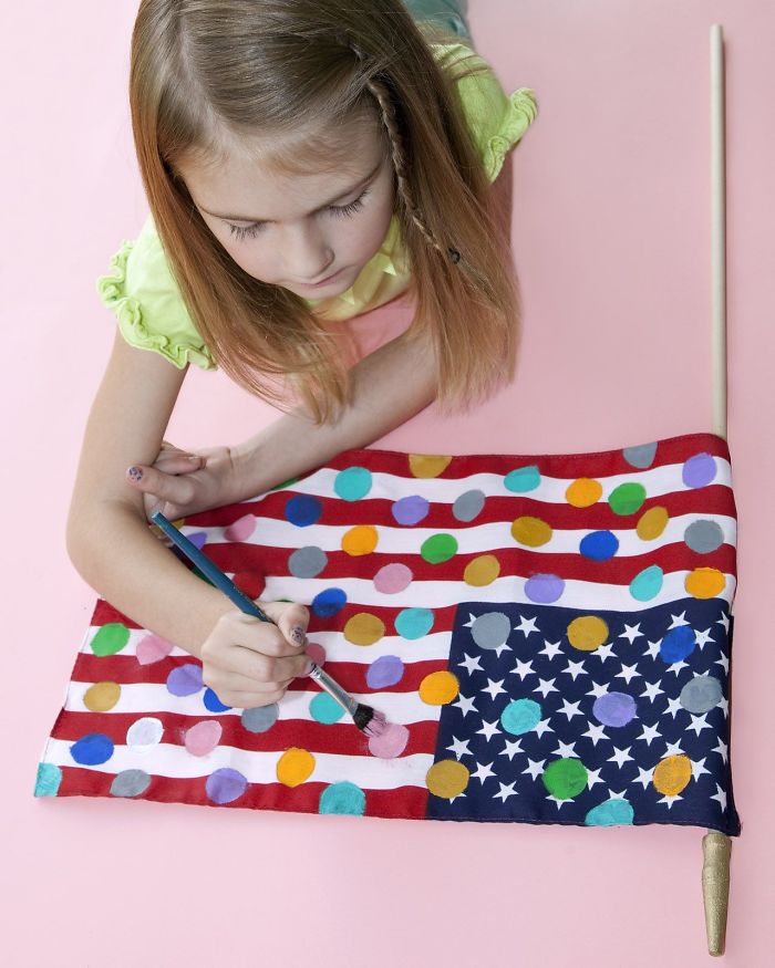Em Washington, você não pode brincar de colorir a bandeira dos EUA com bolinhas coloridas
