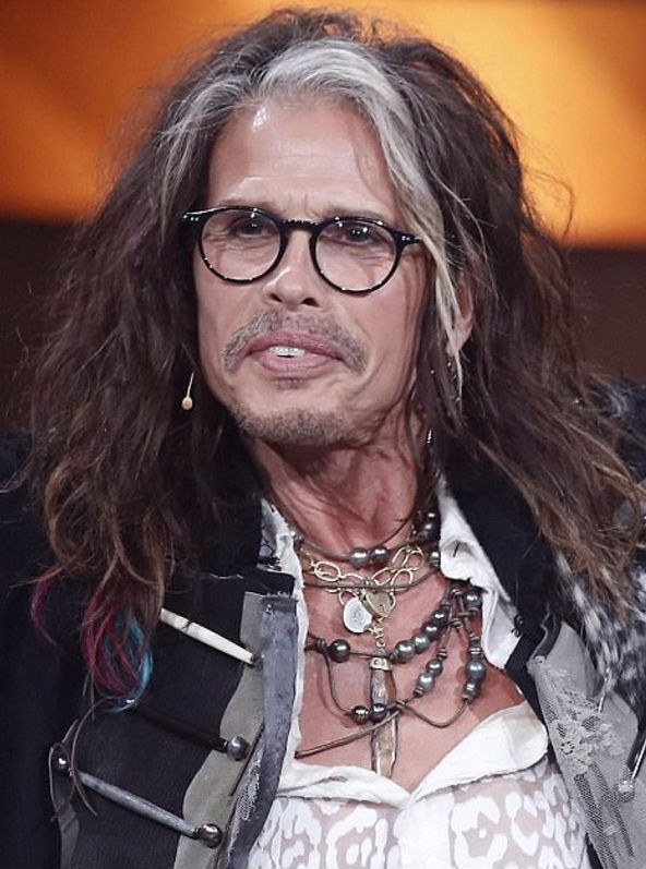 Líder do Aerosmith aos 69 anos.