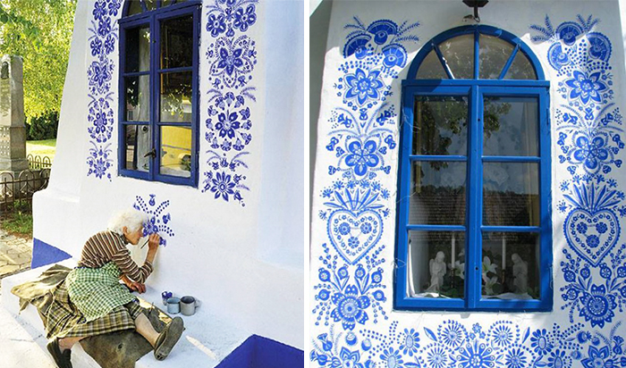 Anežka (Agnes) Kašpárková é uma ex-agricultora aprendeu esse hobby com outra mulher local, que fez a mesma coisa durante anos. Usando uma tinta azul e um pequeno pincel, ela cria padrões florais inspirados na arte da Morávia, ao sul da República Checa.