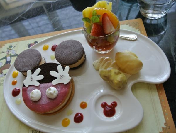 Essas são as comidas servidas da Disney do Japão. É fofo demais, né?!