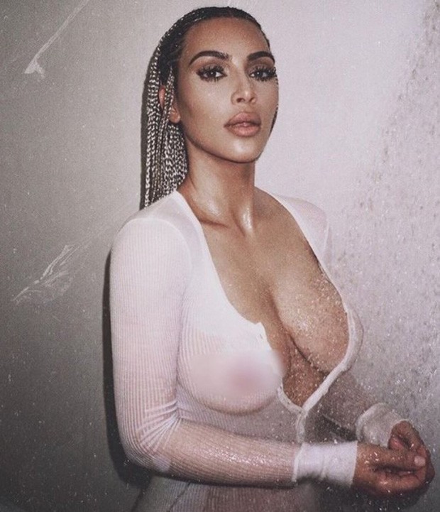 Kim Kardashian postou as fotos em seu Instagram