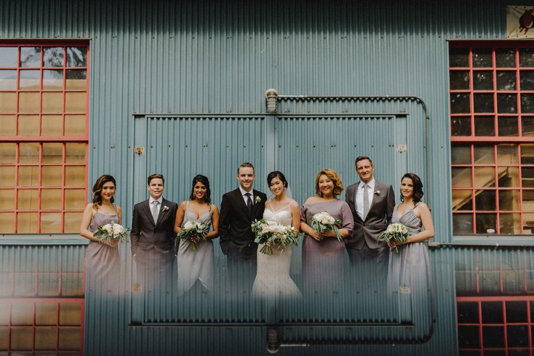Fotógrafo usa lente de celular para criar efeito lindo em fotos de casamento
