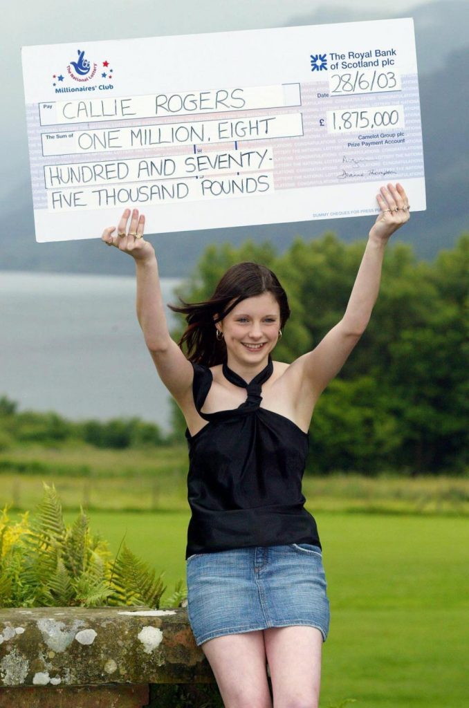 Inglesa que ganhou R$ 9 milhões na loteria gasta tudo