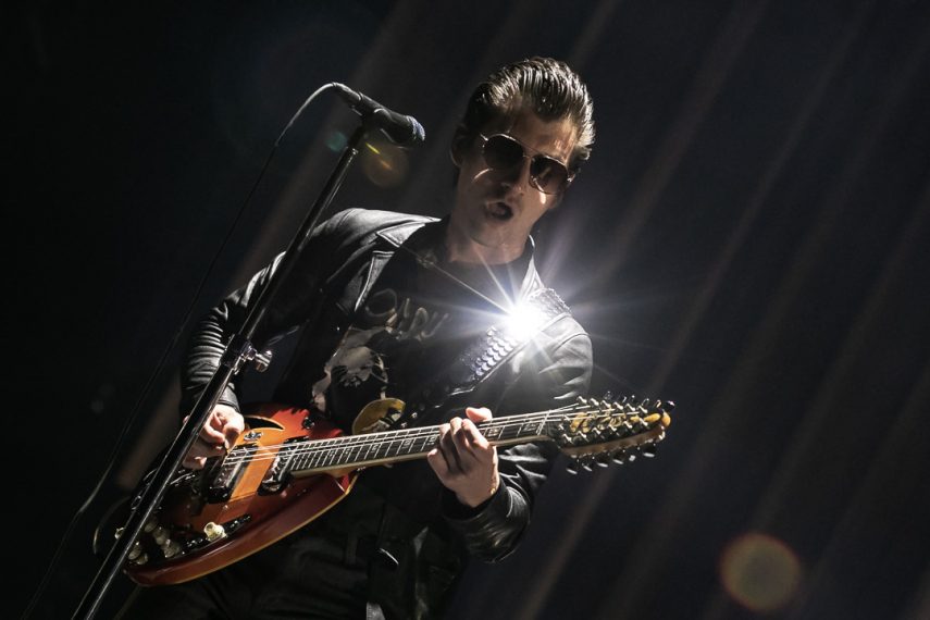 Arctic Monkeys fechou a primeira noite do festival