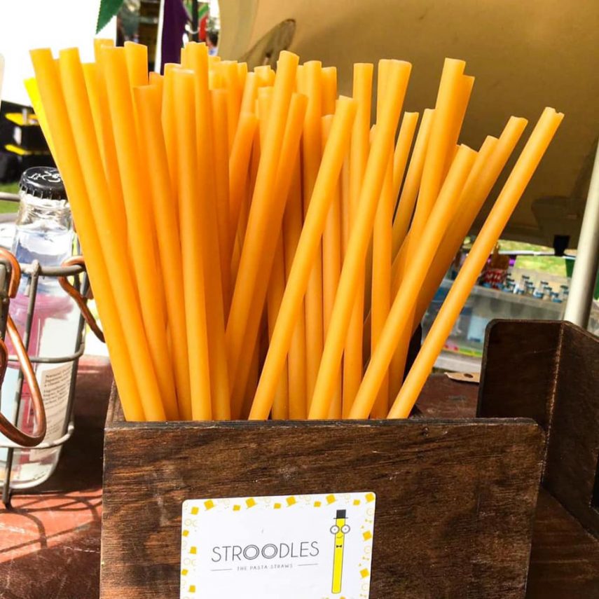 Stroodles, a marca dos canudos feitos de macarrão